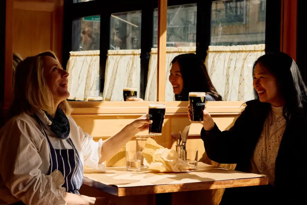 Dean’s Pub Opens in New York with British Pub Concept and Walk-In Focus