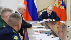 Russian intelligence increases efforts to obtain Western technology, officials say