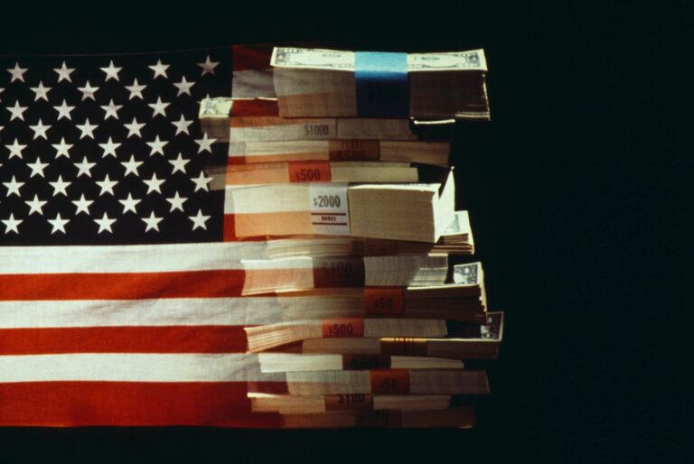 Americans' economic sentiment hits record low despite strong GDP and jobs