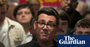 Burnham team asks ministers to delay resignations to avoid government chaos