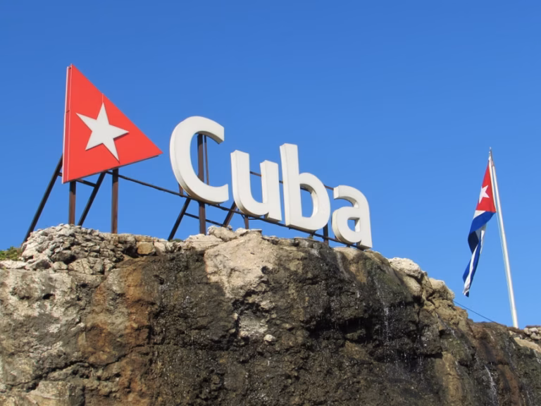 Cuba announces major private sector expansion