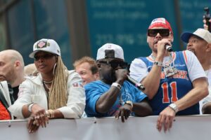 Fat Joe, Mary J. Blige, Wu-Tang Clan Perform at Knicks Victory Parade