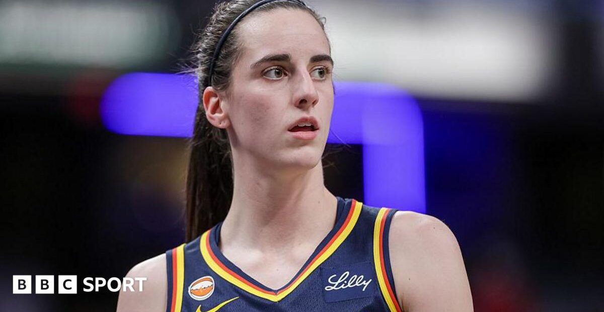 Fever Coach Calls Officiating 'Egregious' After Clark Injured in Loss to Mercury