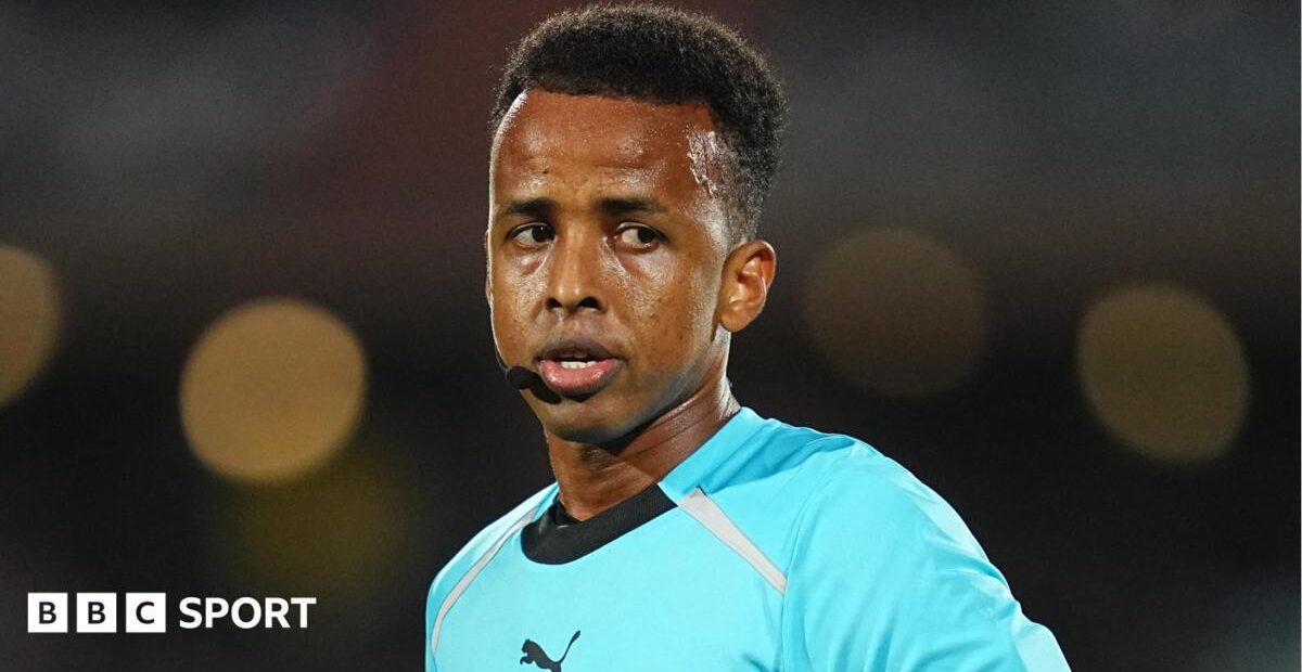 Fifa to pay Somali referee Artan full World Cup fee despite denied US entry