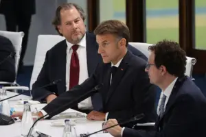 G7 Leaders Voice Concerns Over U.S. Control of AI Model Access