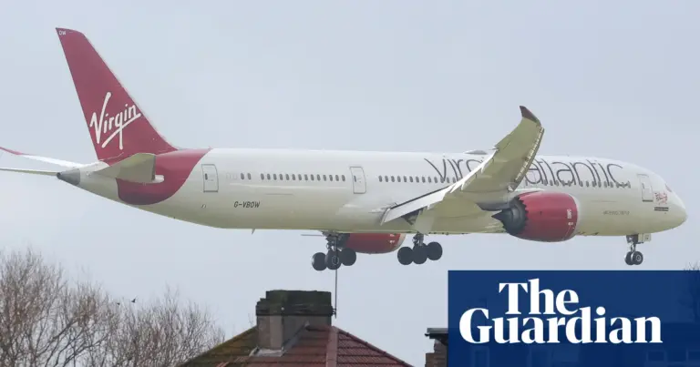 Heathrow third runway report warns of health risks for millions nearby