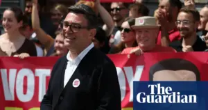 Makerfield byelection polls close as Burnham seeks return to Westminster