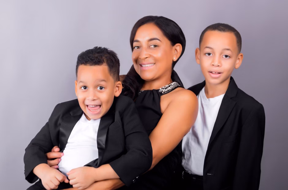 Mother challenges Dominican Republic abortion ban after teen's death