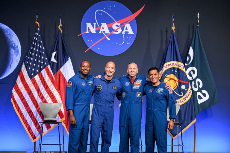 NASA Names Four Astronauts for Artemis III Test Mission in 2027