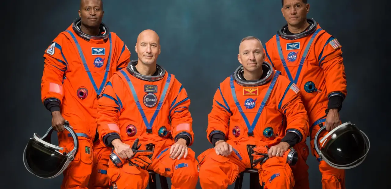 NASA names Artemis III crew for 2027 lunar test mission