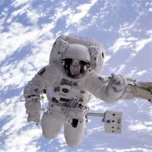 Nasa Astronaut Captures Aurora Australis Timelapse From SpaceX Dragon