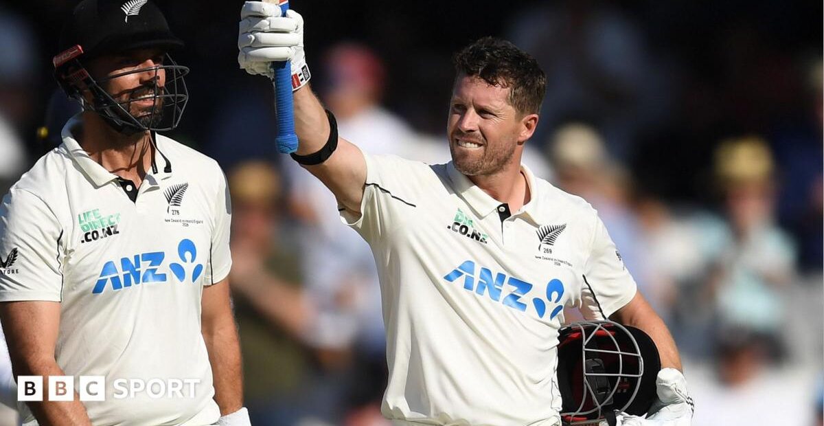 Nicholls century puts New Zealand in control against England at The Oval