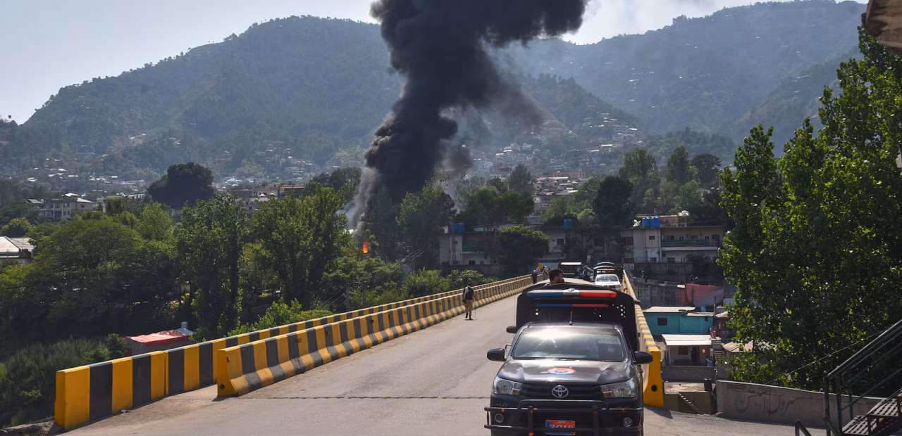 Pakistan Army Helicopter Crashes in Kashmir, All On Board Killed