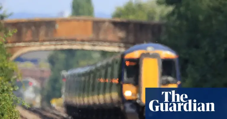 Rail passengers urged to travel only if essential during red heat warning