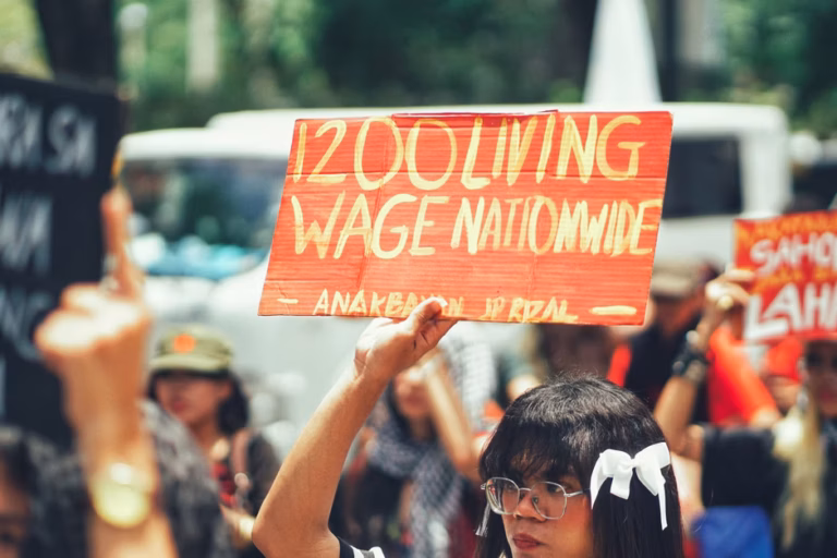 Reform UK proposes employer levy targeting foreign workers
