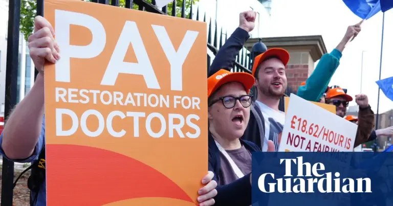Resident doctors in England vote to accept government pay and jobs deal