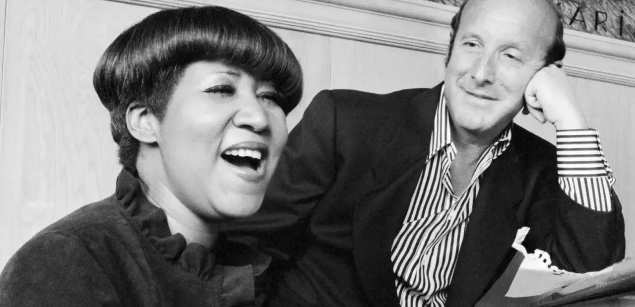 Rolling Stone publishes photo retrospective of Clive Davis’s career
