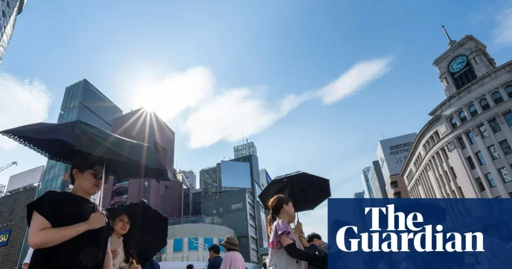 Scientists find humans prefer walking anticlockwise, reason unclear
