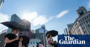 Scientists find humans prefer walking anticlockwise, reason unclear