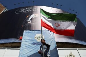 Shipping industry seeks safety assurances for Strait of Hormuz reopening