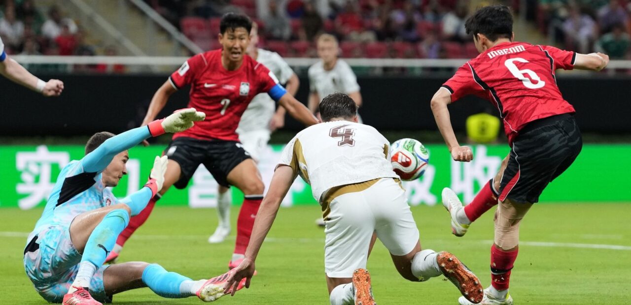 South Korea rallies past Czech Republic 2-1 in World Cup opener