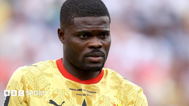Spence appears to skip handshake with Partey before World Cup match