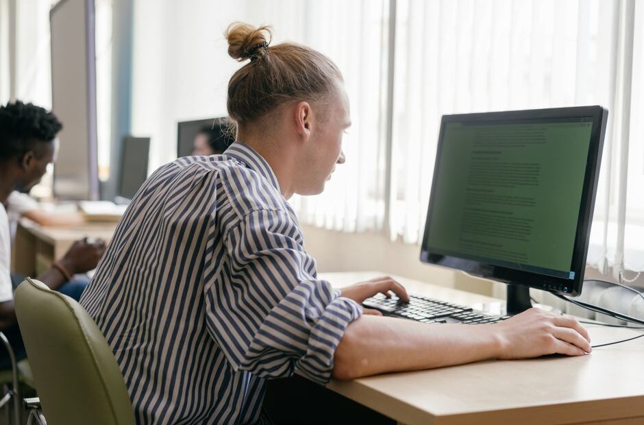 Students enroll in online programs to access campus social life
