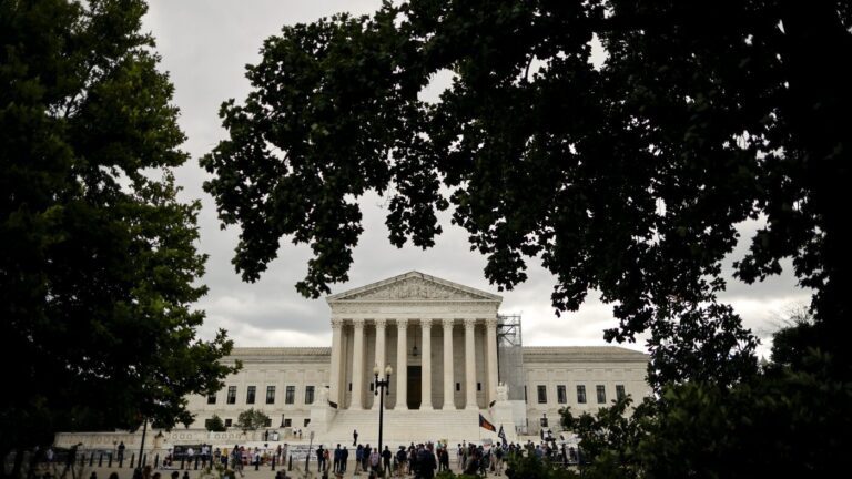 Supreme Court ruling expands presidential firing power over agency heads
