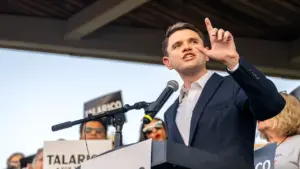 Talarico fundraises in wealthy Bay Area after anti-corporate rhetoric