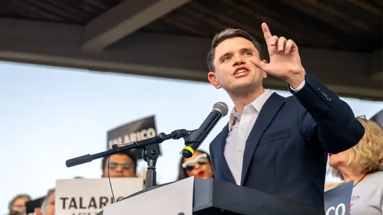 Talarico fundraises in wealthy Bay Area after anti-corporate rhetoric