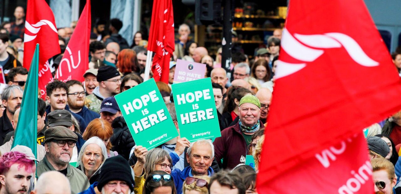 Thousands Rally in Belfast to Condemn Anti-Immigrant Violence
