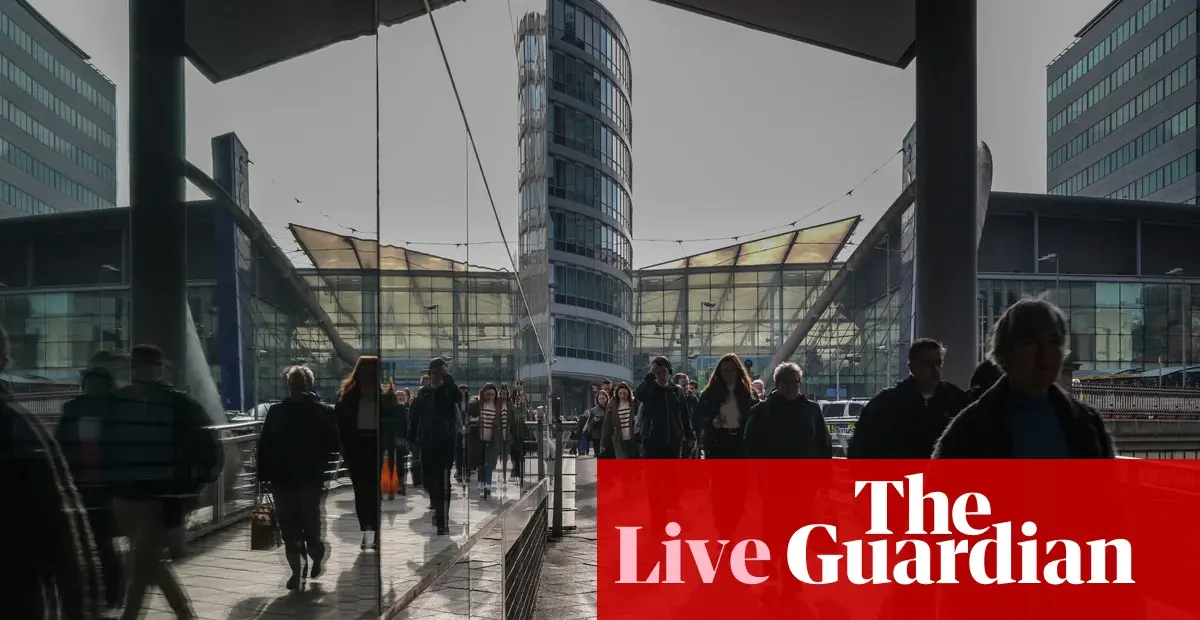 UK living standards fell in Q1 2026 despite fastest G7 growth
