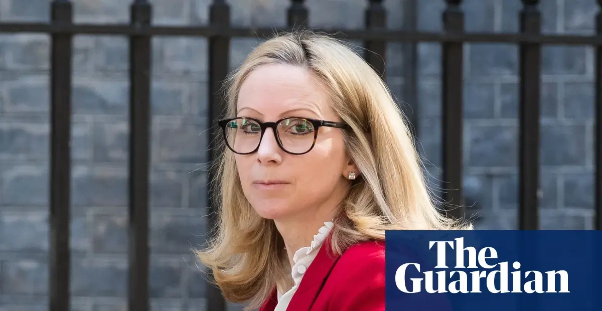 UK minister defends student loan changes amid fairness debate