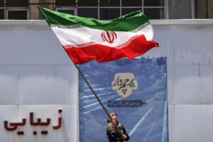 US and Iran Reach Peace Agreement, Lift Sanctions for Nuclear Talks