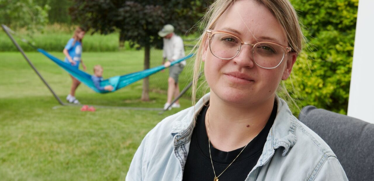 Working parents report struggle to balance job and family duties