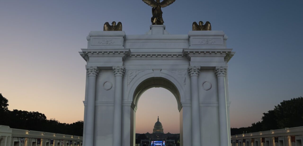 250-Foot Arch Proposal Near D.C. Monuments Continues Through Review Process