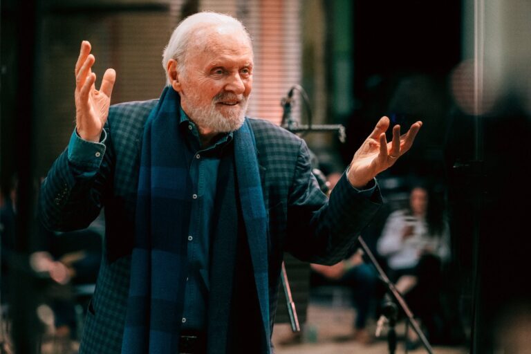 Anthony Hopkins Signs with Decca Classics for August Album Release
