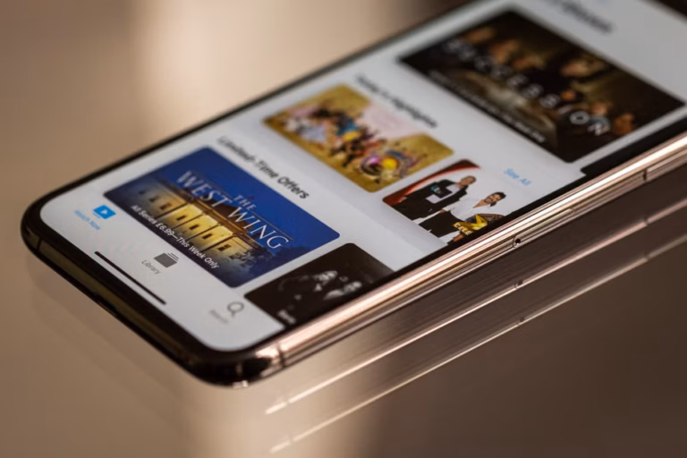 Apple bans home services from upcoming Maps ads