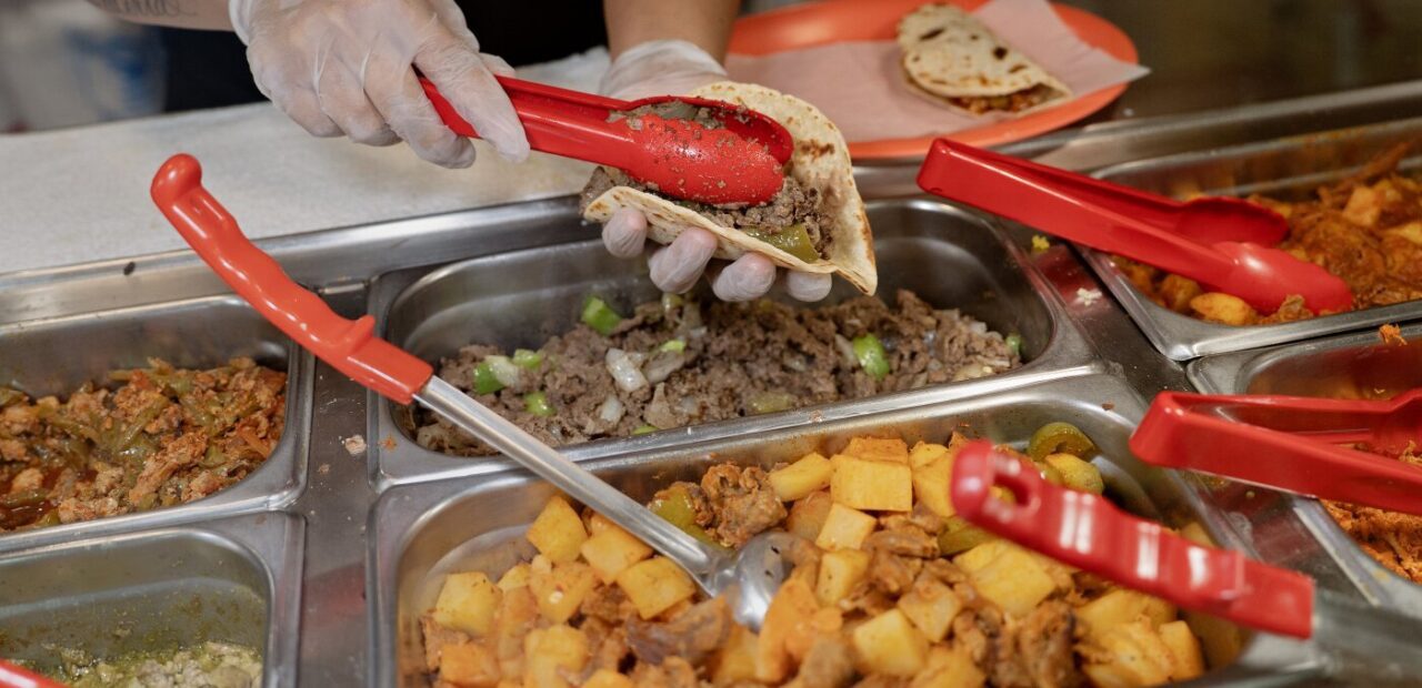 Beef price rise pushes up taco costs, Texas restaurants report