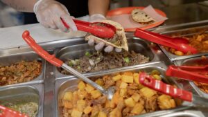 Beef price rise pushes up taco costs, Texas restaurants report