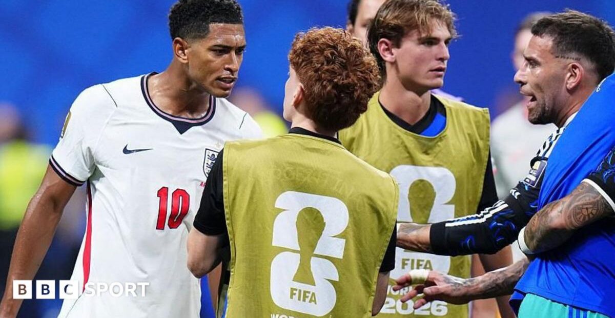 Bellingham slaps Argentina substitute Barco after World Cup loss