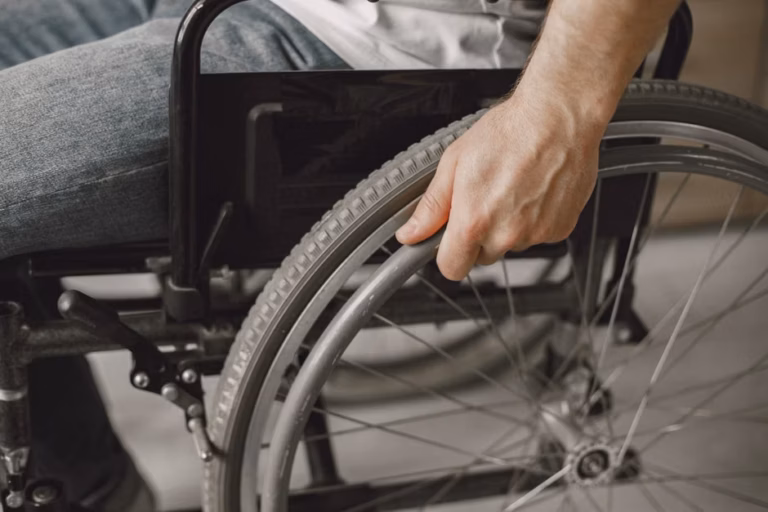 Brain implant enables paralysed man to feed himself and drink from cup
