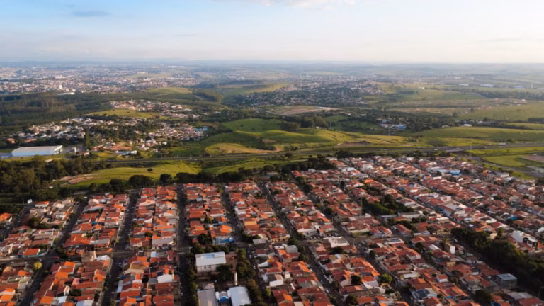Brazilian cities expand facial recognition and crime-fighting technology