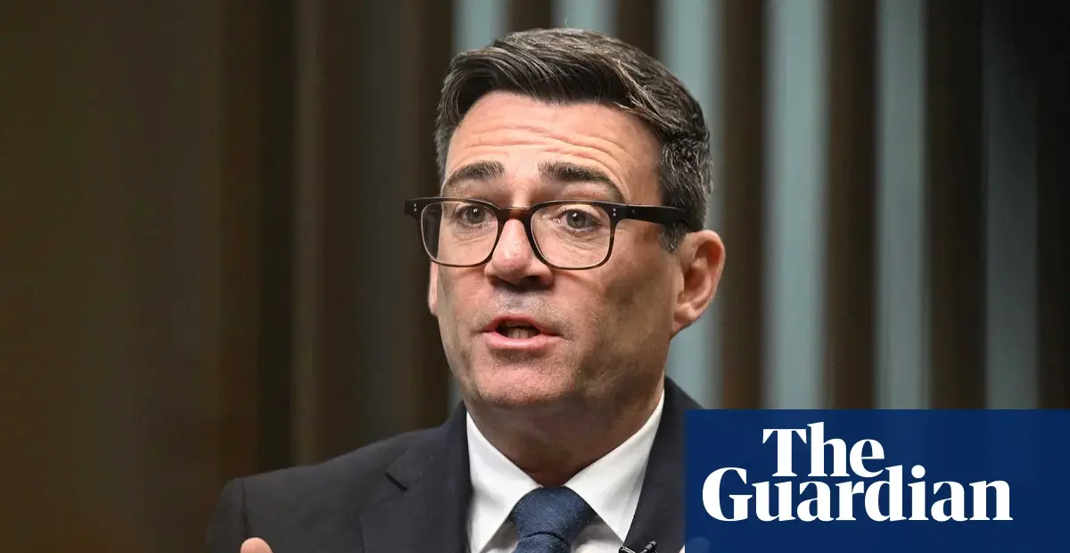 Burnham cabinet shows mixed progress on class representation, analysis finds