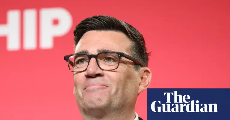 Burnham pledges unity as he becomes Labour leader