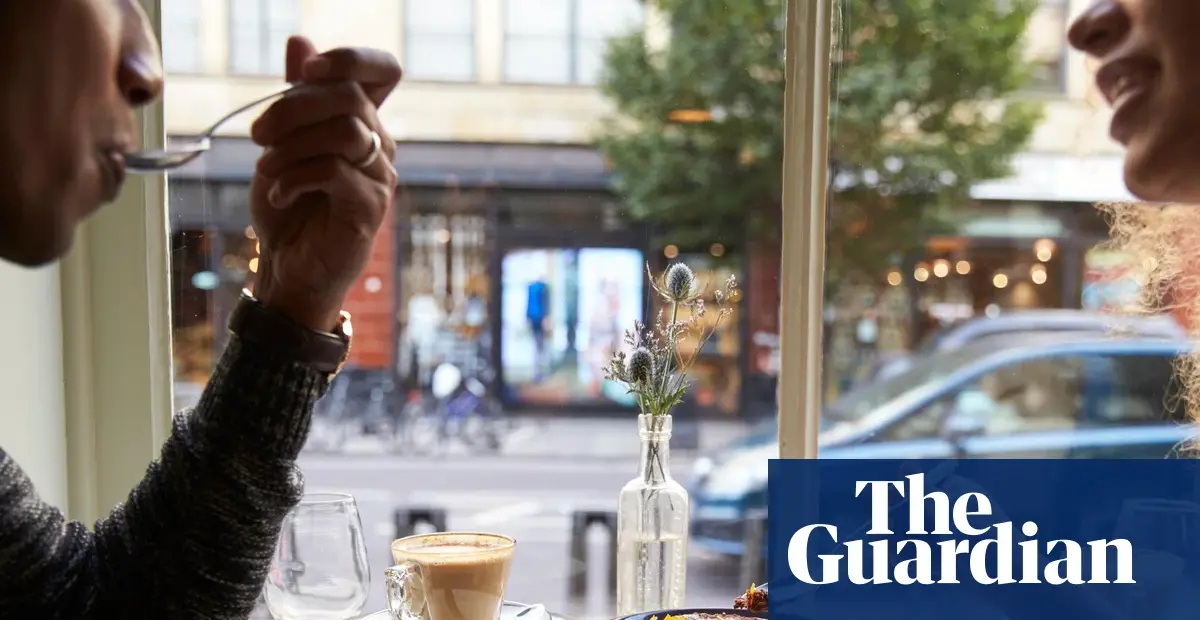 Cafe owners frustrated over exclusion from business rates cut