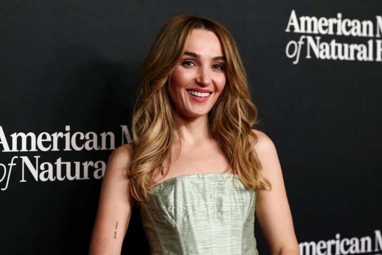 Chloe Fineman Says Lorne Michaels Was at World Cup When She Called to Leave ‘SNL’