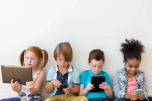 Companies develop safer phones for children as parental concerns grow