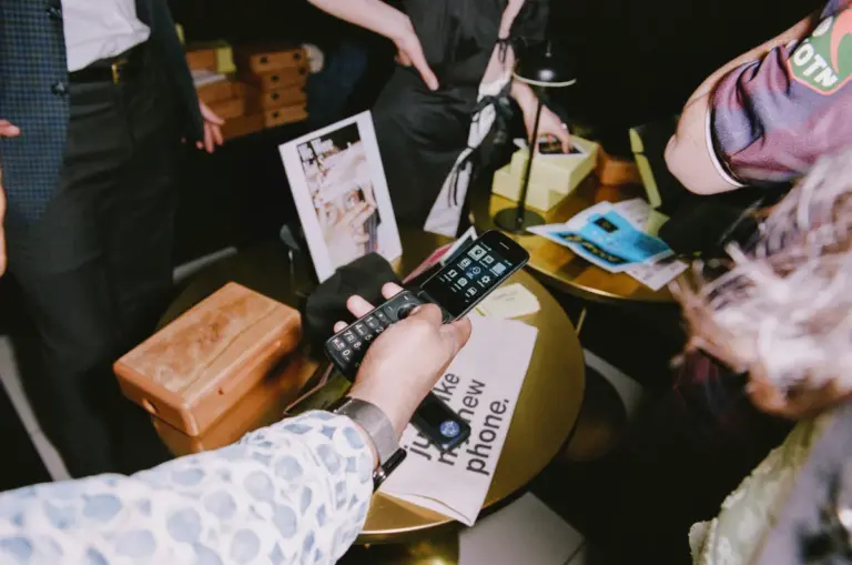 Dumb Co flip phone offers smartphone apps in a simpler device
