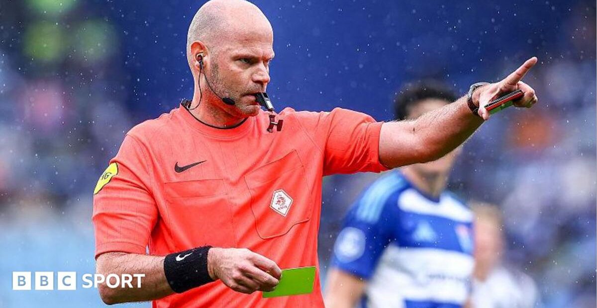 Dutch referee Rob Dieperink dies after being dropped from World Cup